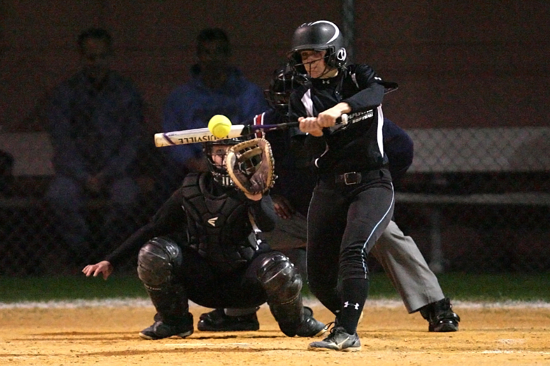 Taylor Bradshaw smacks a base hit for the Sharks