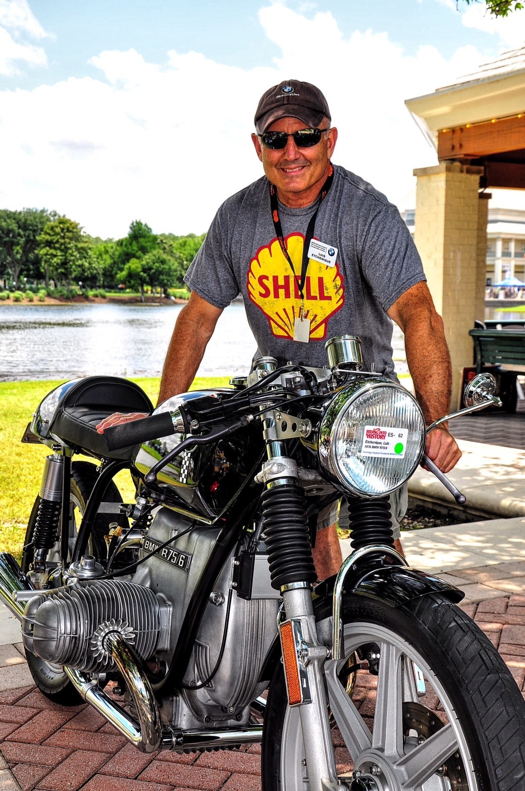 European Specials’ Best in Class was awarded to Luis Etchenique for his 1976 BMW R75/6, 900cc. Etchenique won the award for the second year in a row.