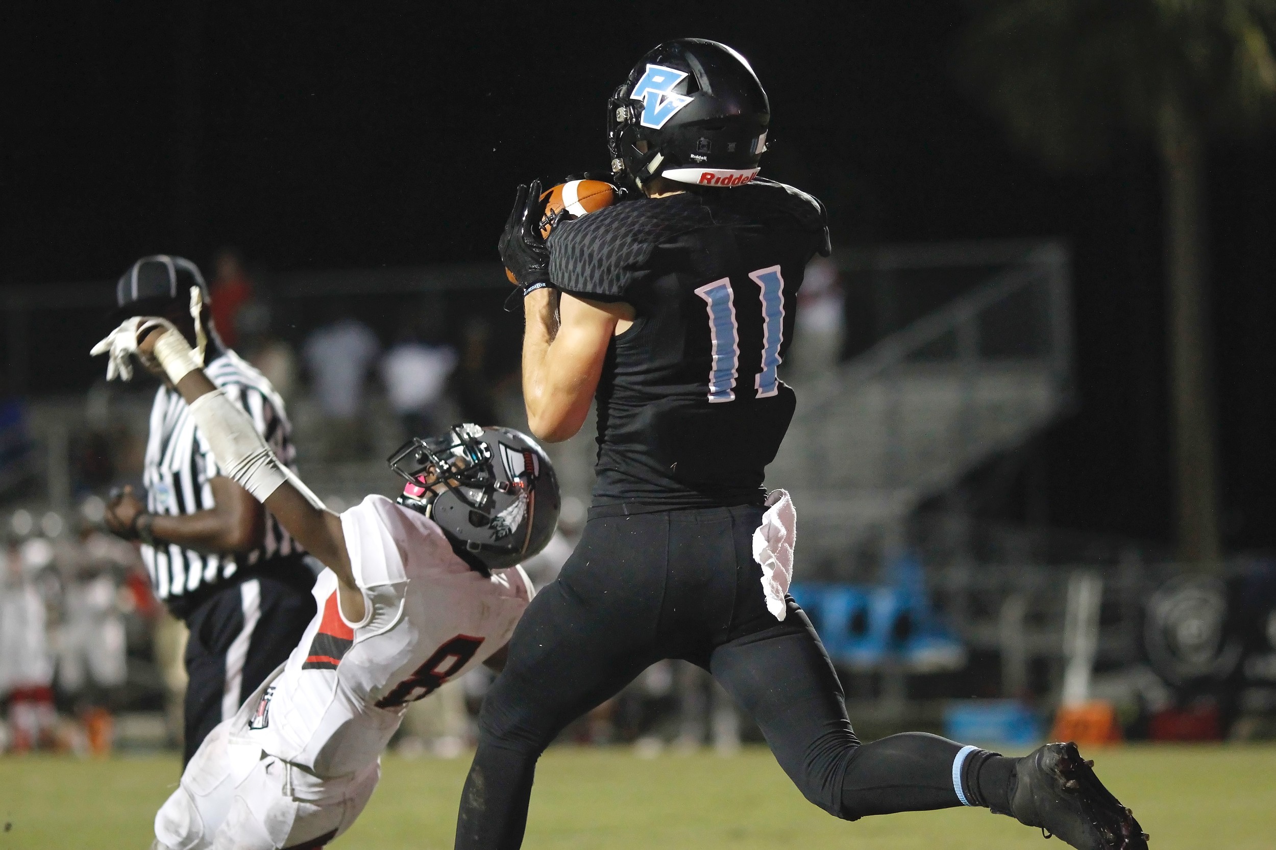 Ponte Vedra’s #11 Kit Connelly catches a Nick Tronti pass for a touchdown.