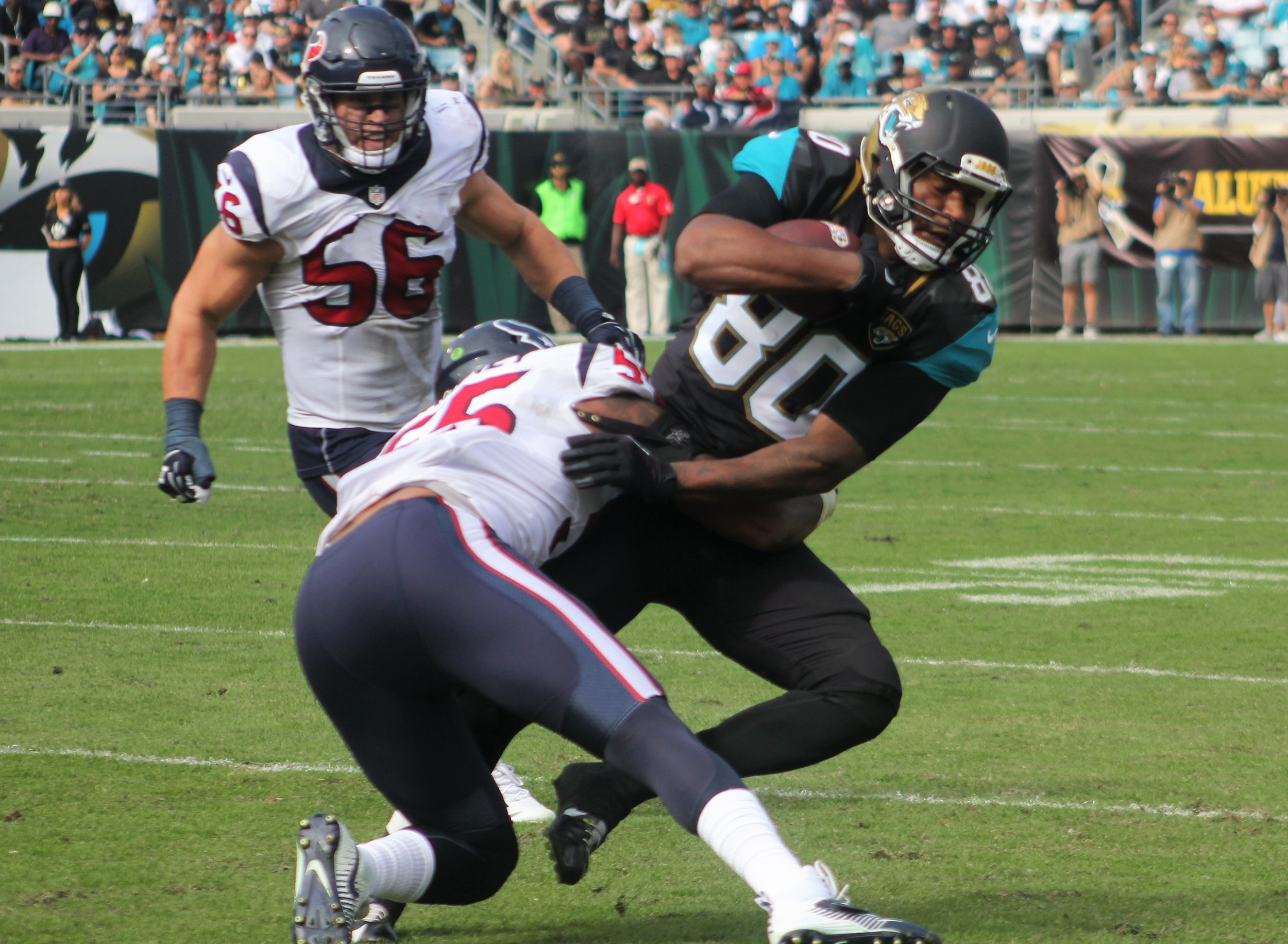 Jacksonville tight end Julius Thomas (80) caught a five-yard TD pass from QB Blake Bortles in the first quarter, which marked Thomas’ 33rd receiving TD since 2013. Thomas’ 33 receiving TDs since 2013 are the most in the NFL over that span by a tight end and the fifth-most overall.