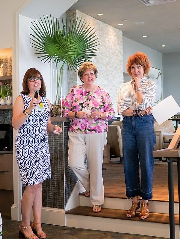 Dana Scholl, Nancy Ziolkowski and Annette Anderson from Closet Curator