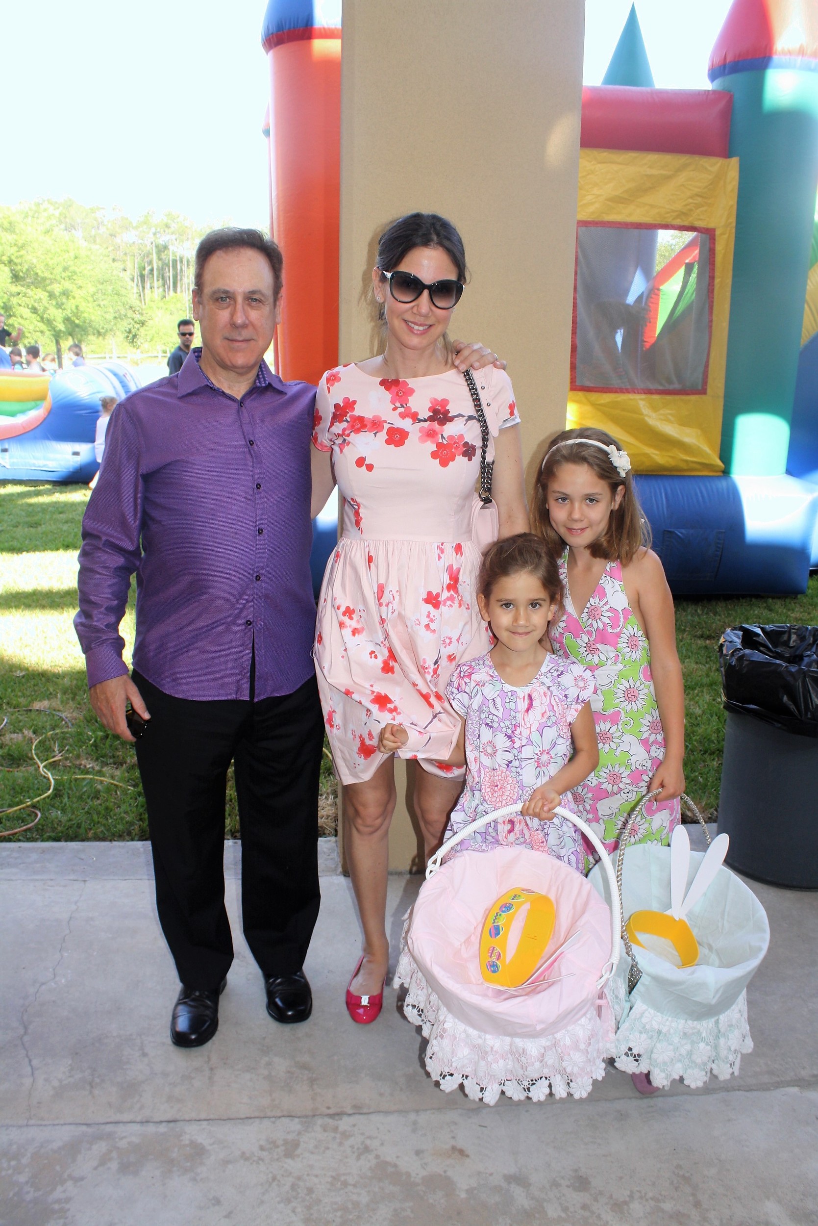 Larry and Monique Mucciarelli with daughters Elin, 6, and Anna, 9