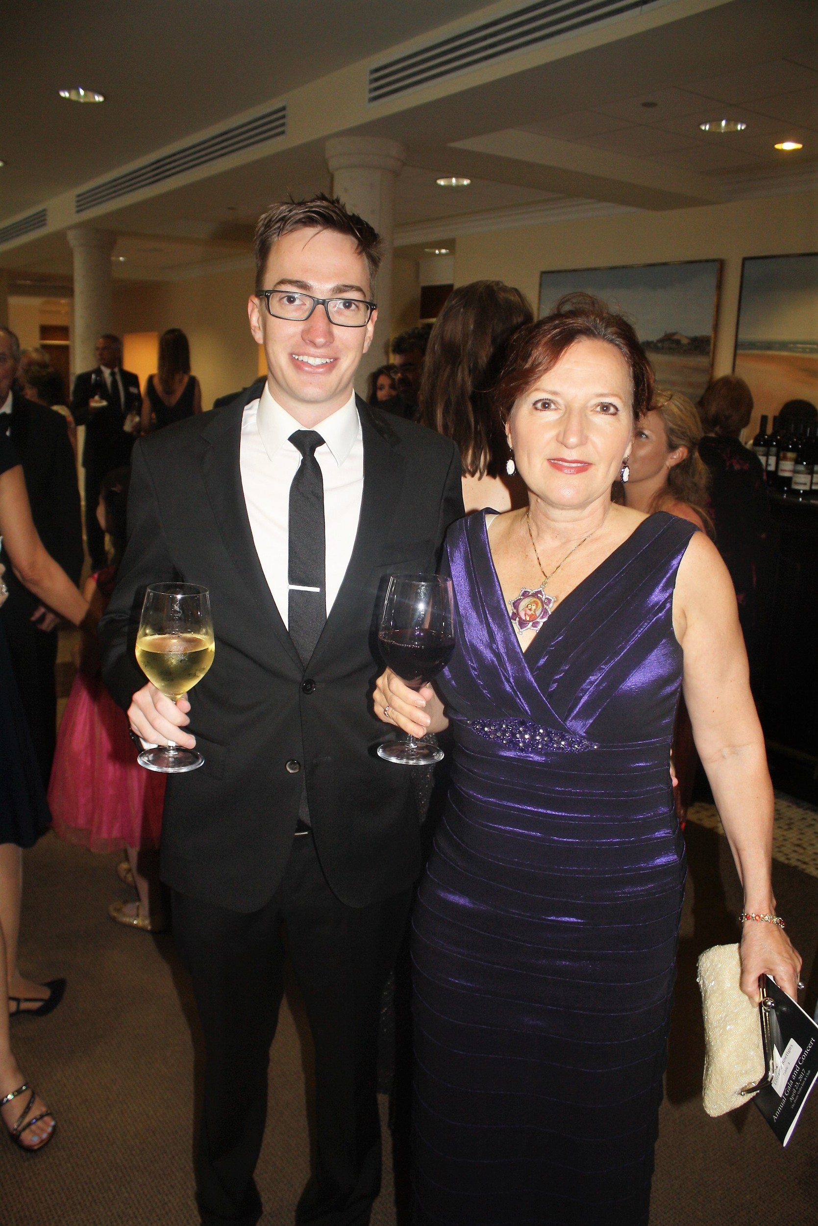 Symphony Associate Conductor Nathan Aspinall and Lorraine Roettges