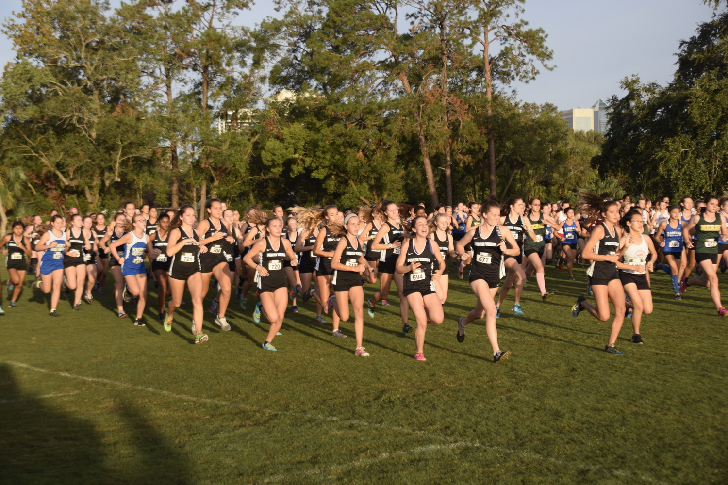 The JV girls kick of their race Oct. 21.