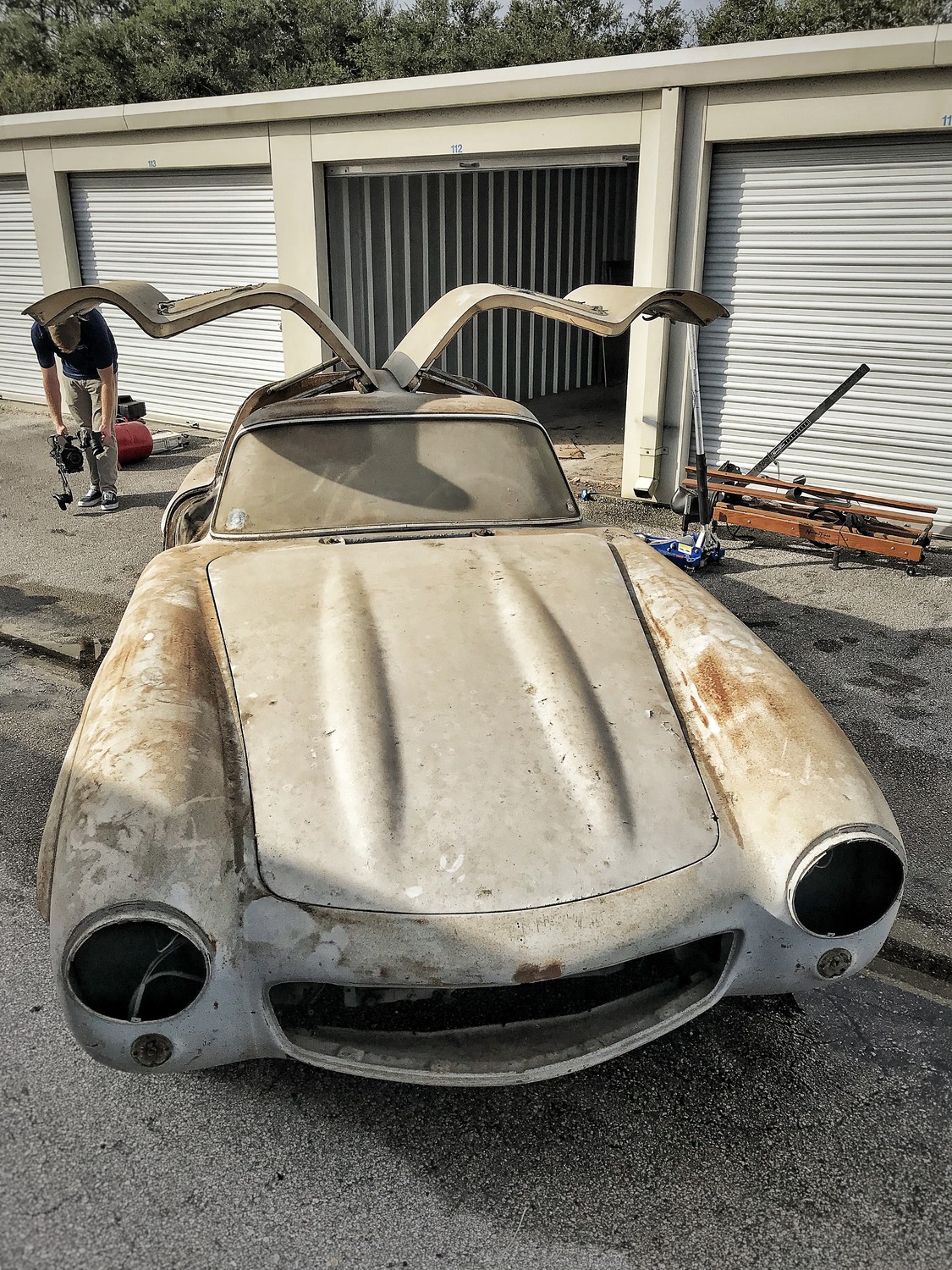 The 1954 Mercedes-Benz 300SL Gullwing Coupe is displayed as it was discovered in the Ponte Vedra storage unit. The Gullwing will be shown at the Amelia Island Concours d’ Elegance, which takes place March 7-10.