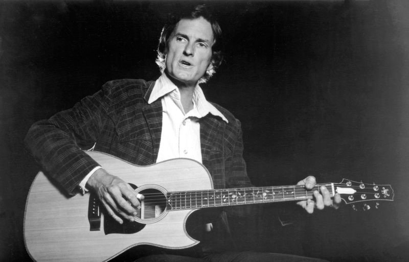The late Gamble Rogers performs a song.
