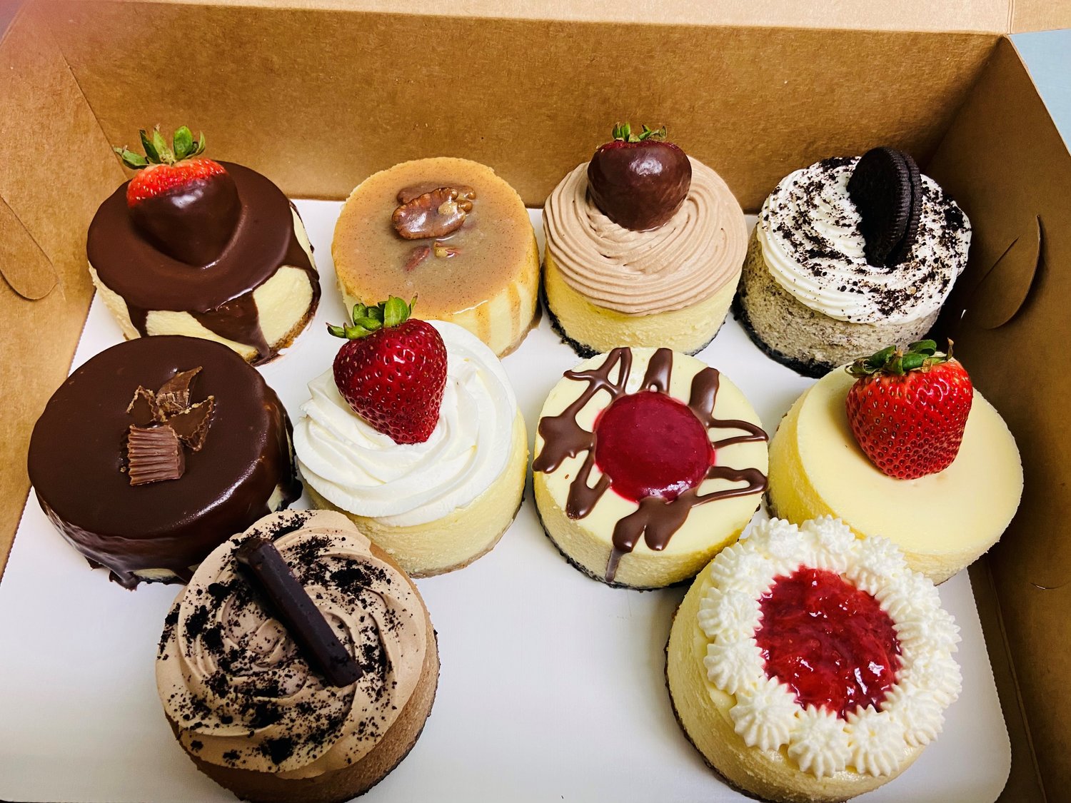 Some delicious cheesecakes from Dainty Cakes