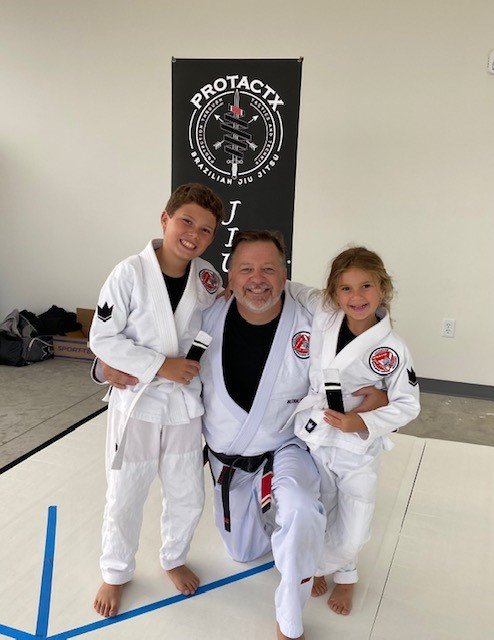 One advantage to teaching his Brazilian Jiu Jitsu classes at the link is that instructor Danny Yakel is able to include his children in the training.
