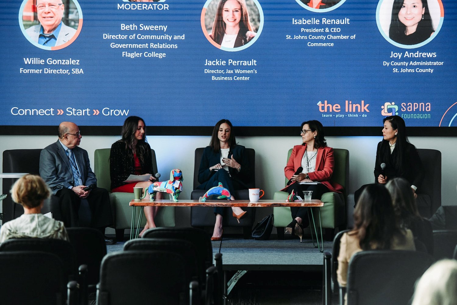 EnterCircle 2021 featured a number of presentations and discussions, including a focus on women who are professionals.